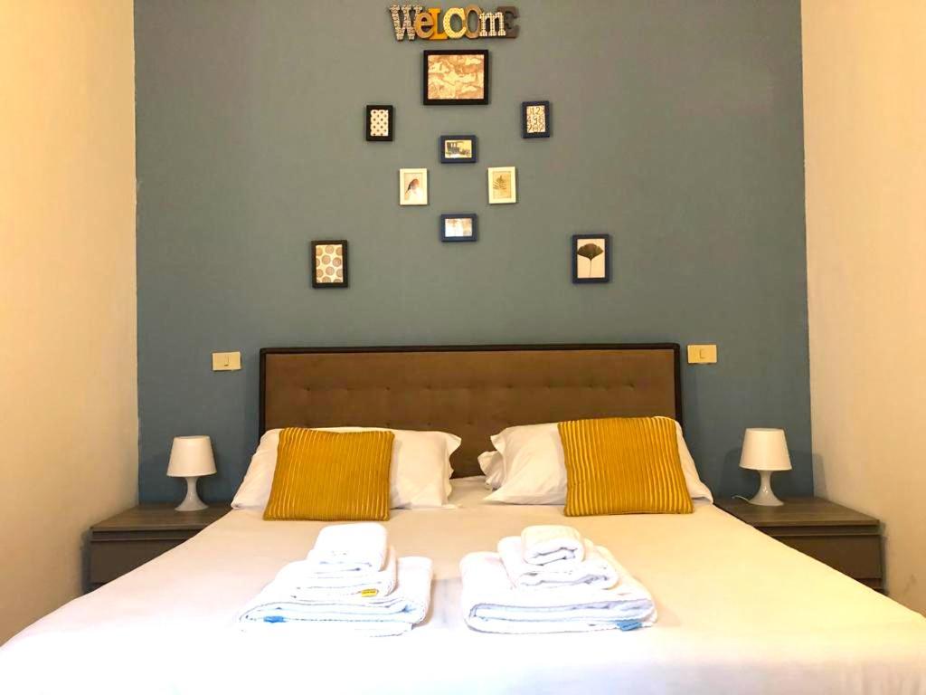 Castel Morrone Apartment Milano Eksteriør bilde